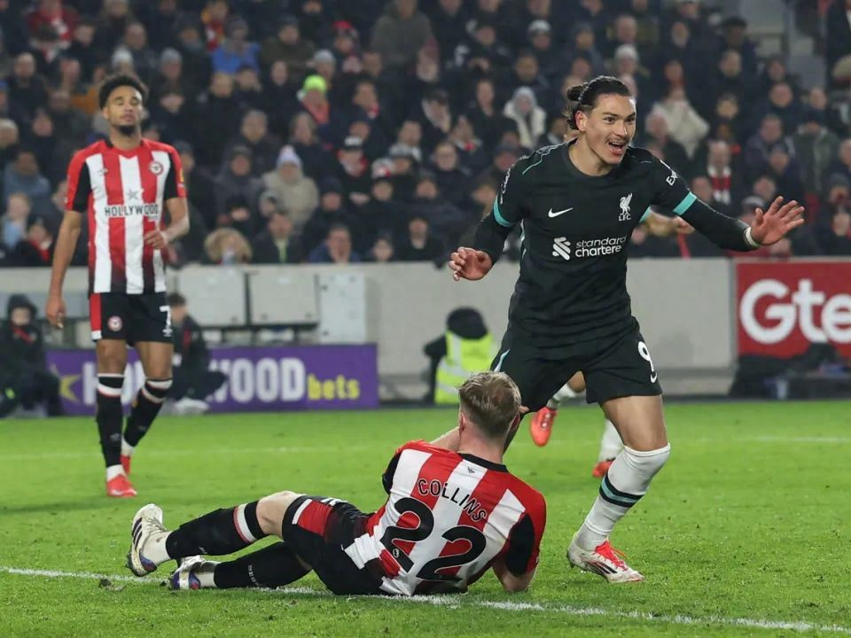 九游官网-关于球迷们热议最近比赛中的亮点和争议点，展开讨论的信息