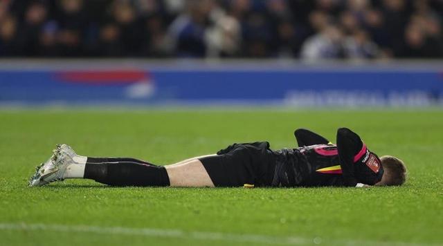 包含切尔西主场惨败拜仁慕尼黑，穆里尼奥遭遇尴尬的词条