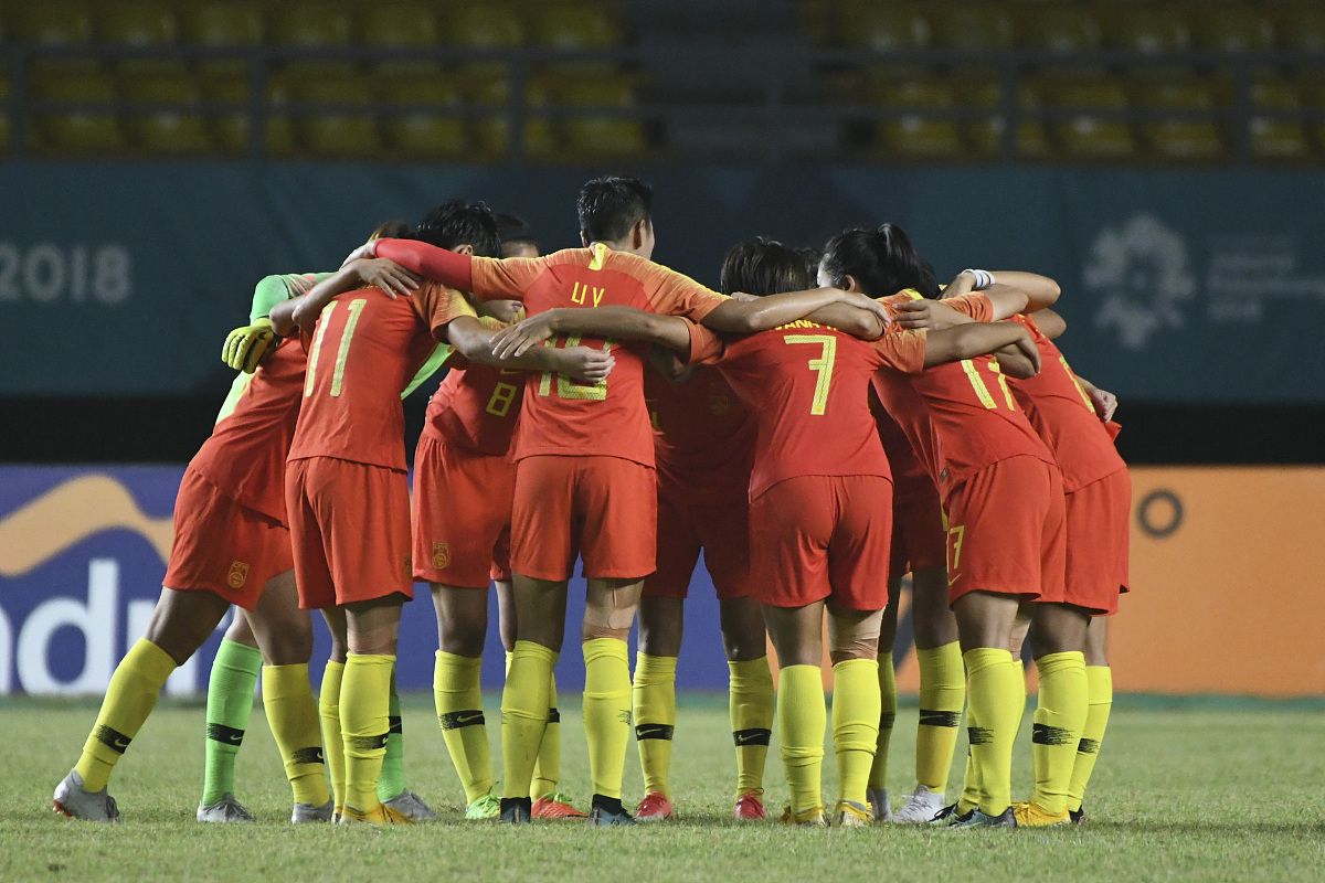 九游娱乐首页-球员在比赛中遭遇了困境，但最终取得了胜利