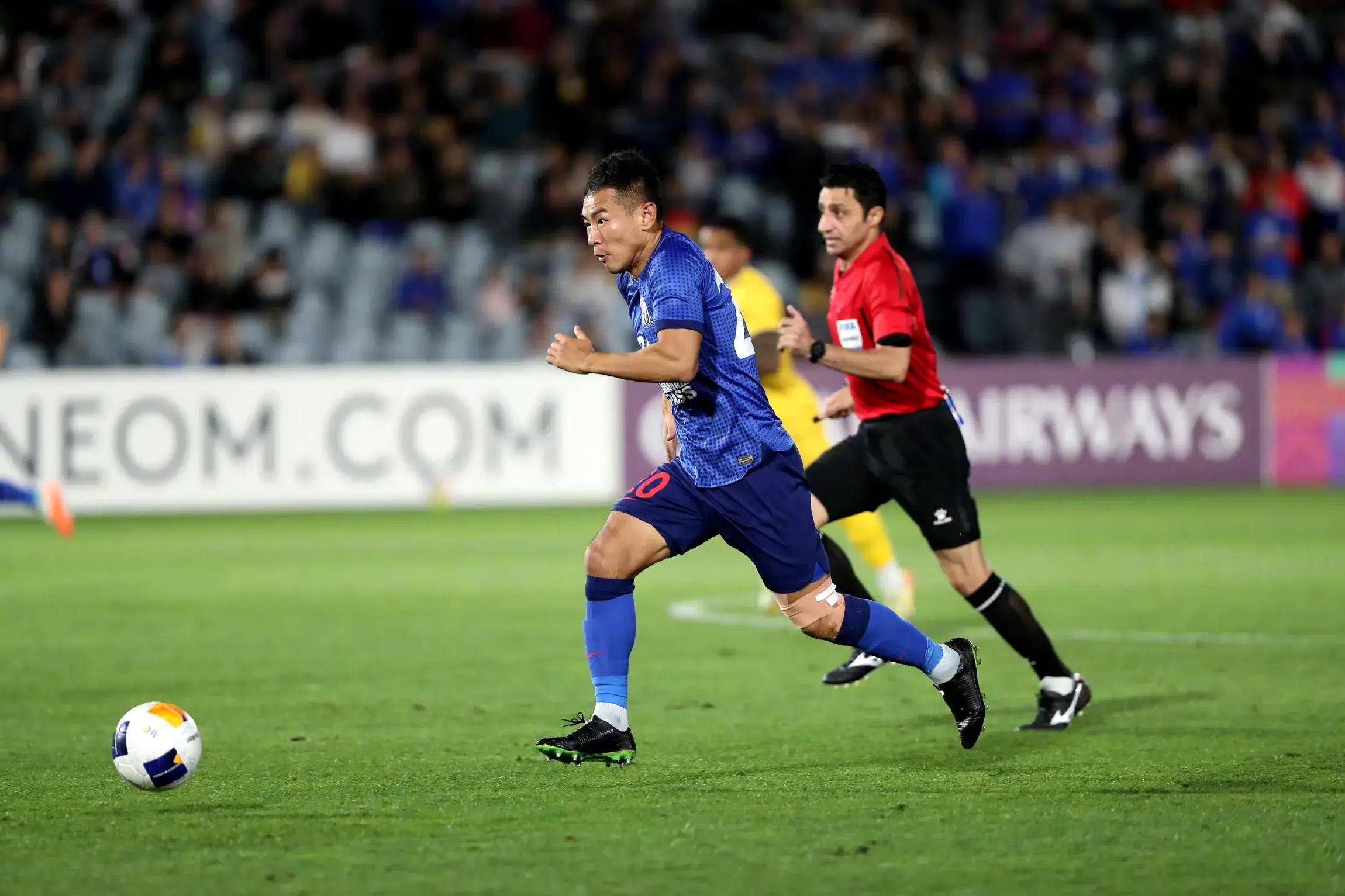 九游娱乐官方网站-首尔申花足球俱乐部球员准备在比赛中全力以赴的简单介绍