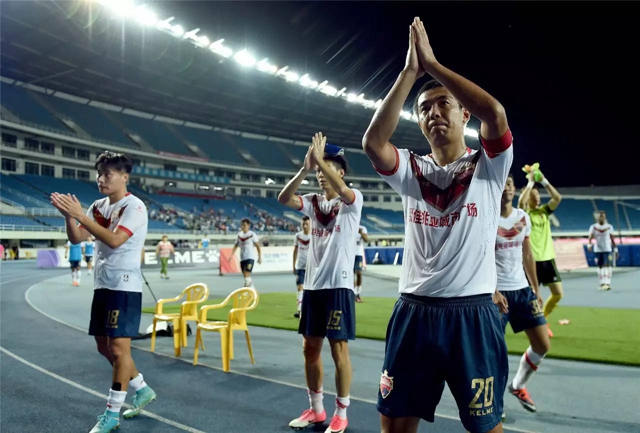 九游娱乐首页-深圳佳兆业客场大胜，近期表现令人满意