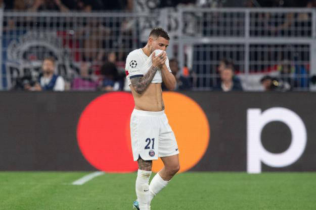 马内帽子戏法，利物浦-击败马赛轻松晋级！