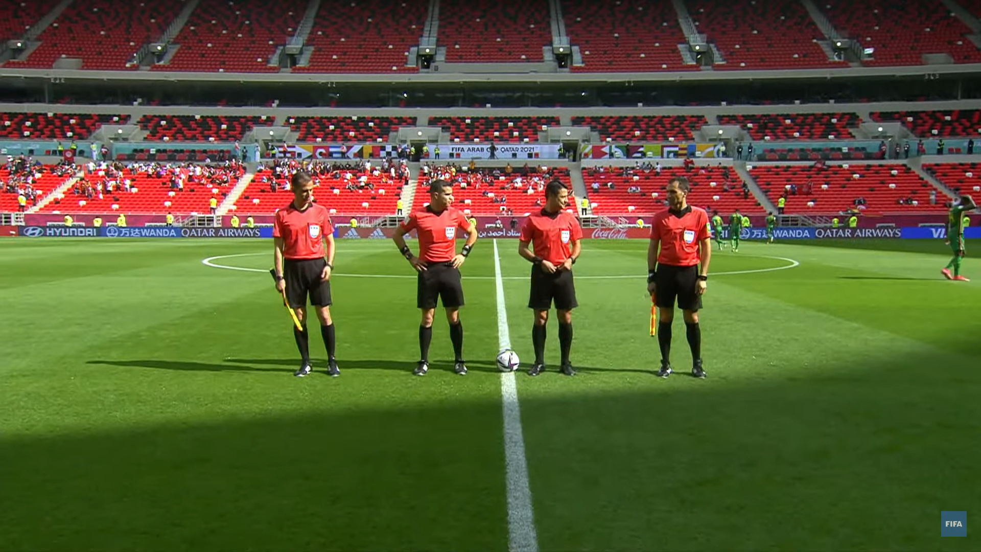 包含比赛终哨!球队庆祝晋级胜利,晋级之路稳步推进的词条 包含比赛终哨!球队庆祝晋级胜利,晋级之路稳步推进的词条