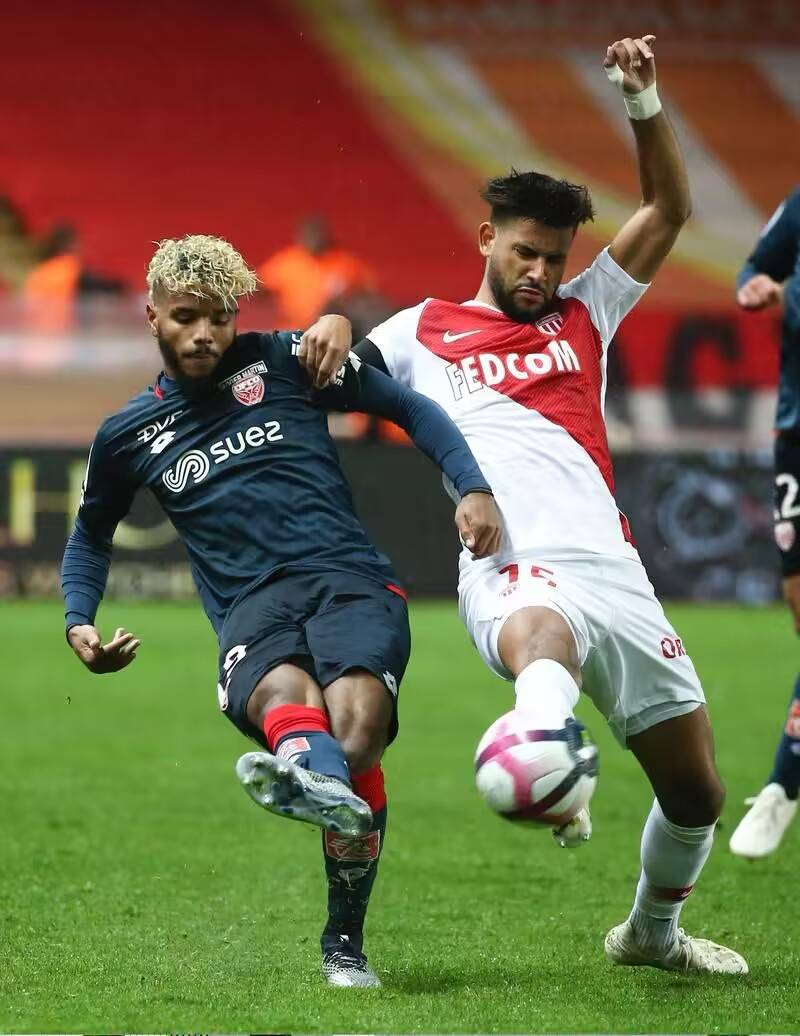 摩纳哥客场击败对手，继续奏响胜利乐章