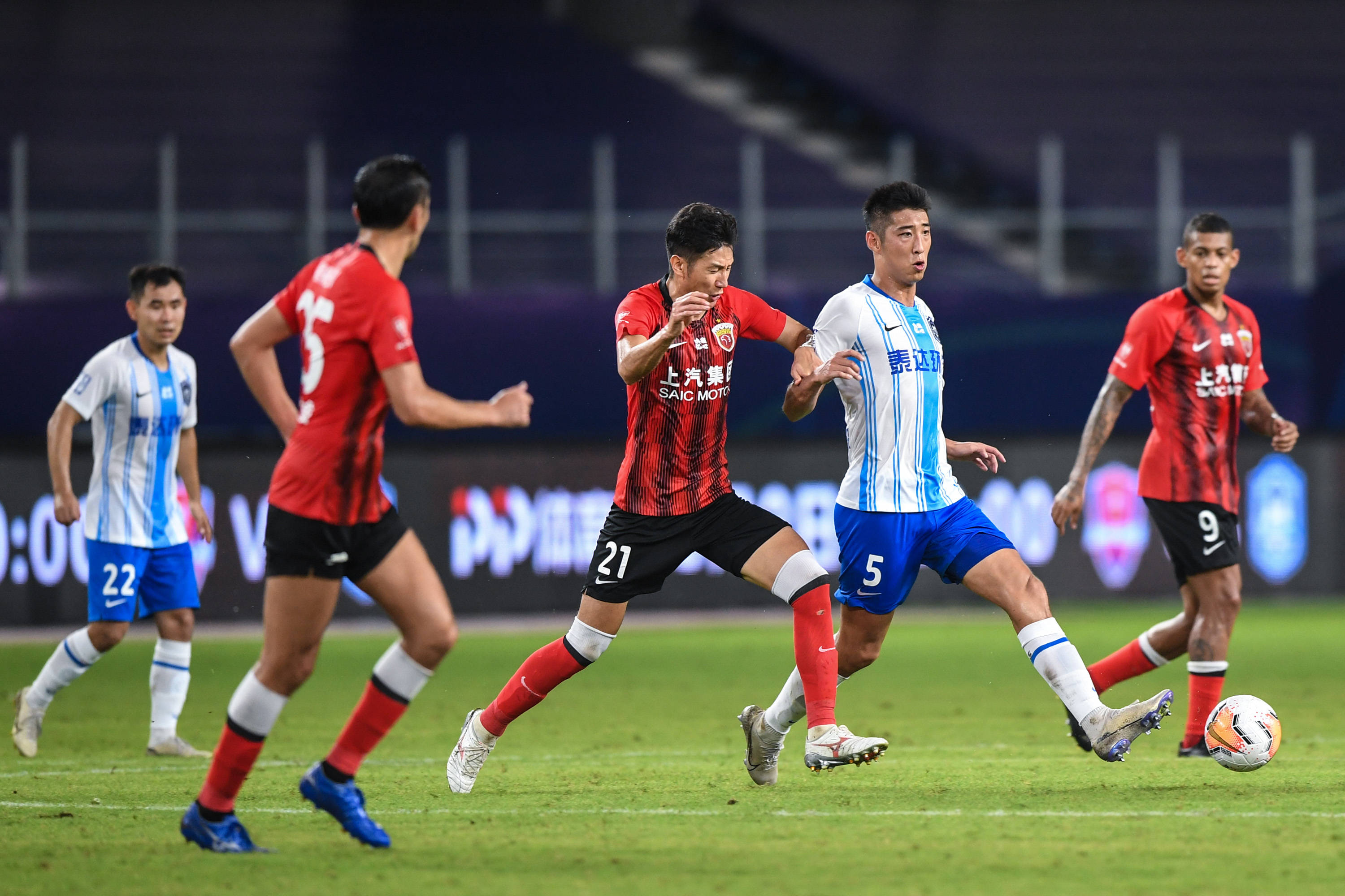 包含天津泰达队在前几场比赛中表现不尽人意的词条