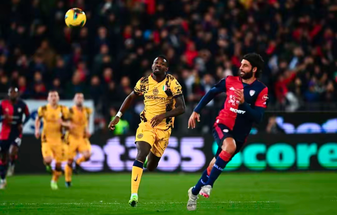 九游体育APP下载-国际米兰边锋因红牌停赛，无缘下轮比赛的简单介绍