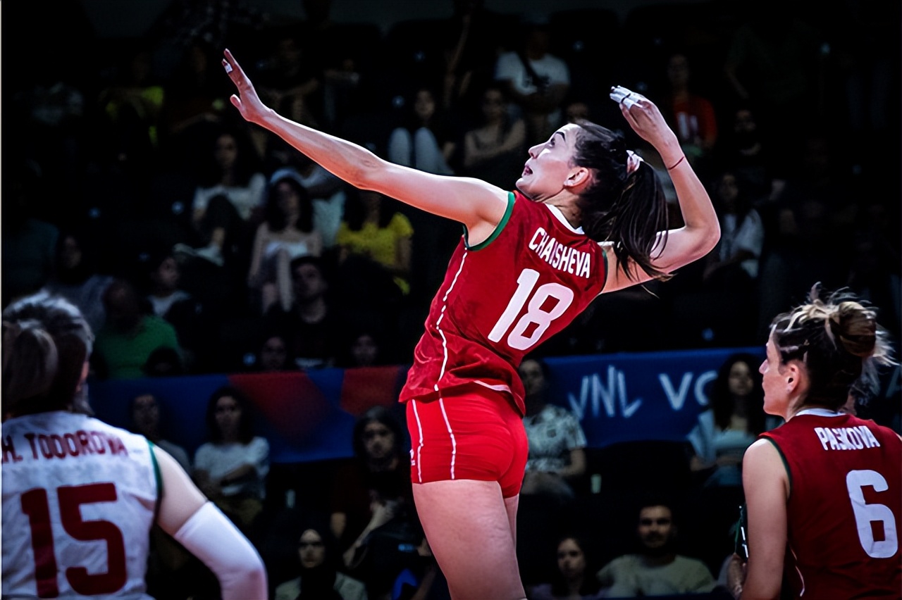 九游体育官方入口-保加利亚队作战火爆，卫冕王者