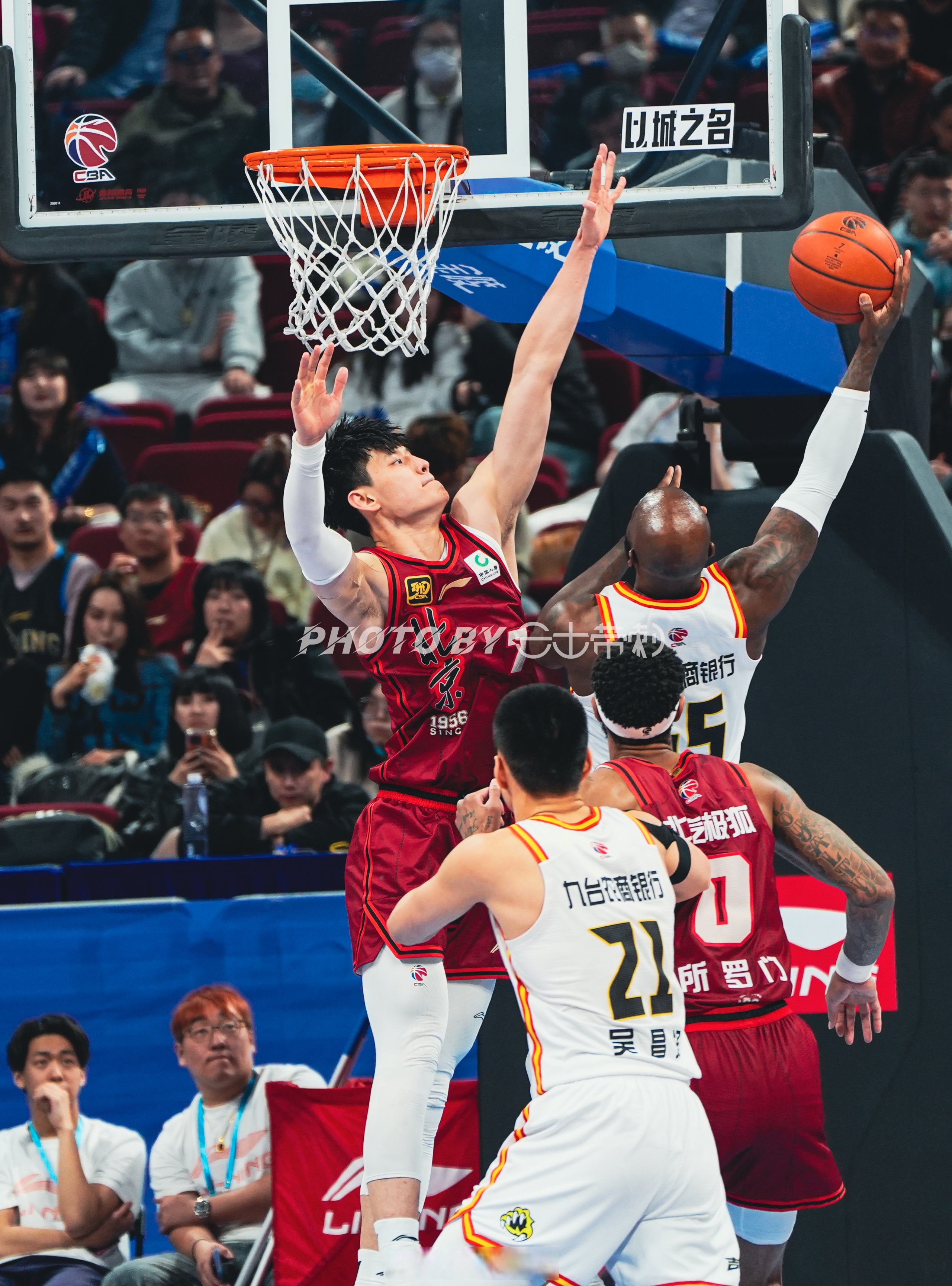 包含北京男篮全队发挥出色,轻松取胜广东队打破连胜的词条 包含北京男篮全队发挥出色,轻松取胜广东队打破连胜的词条