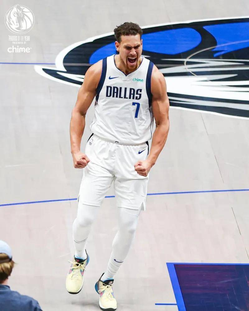 独行侠球员努力训练,为夺冠助力的简单介绍 独行侠球员努力训练,为夺冠助力的简单介绍