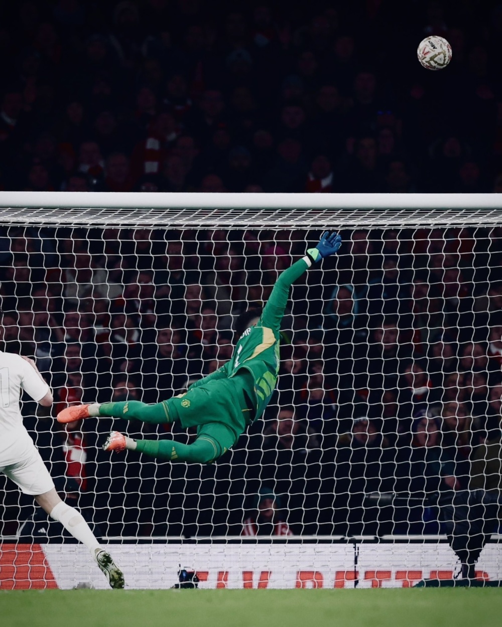 门将神扑!关键时刻扑救确保球队不失球的简单介绍 门将神扑!关键时刻扑救确保球队不失球的简单介绍