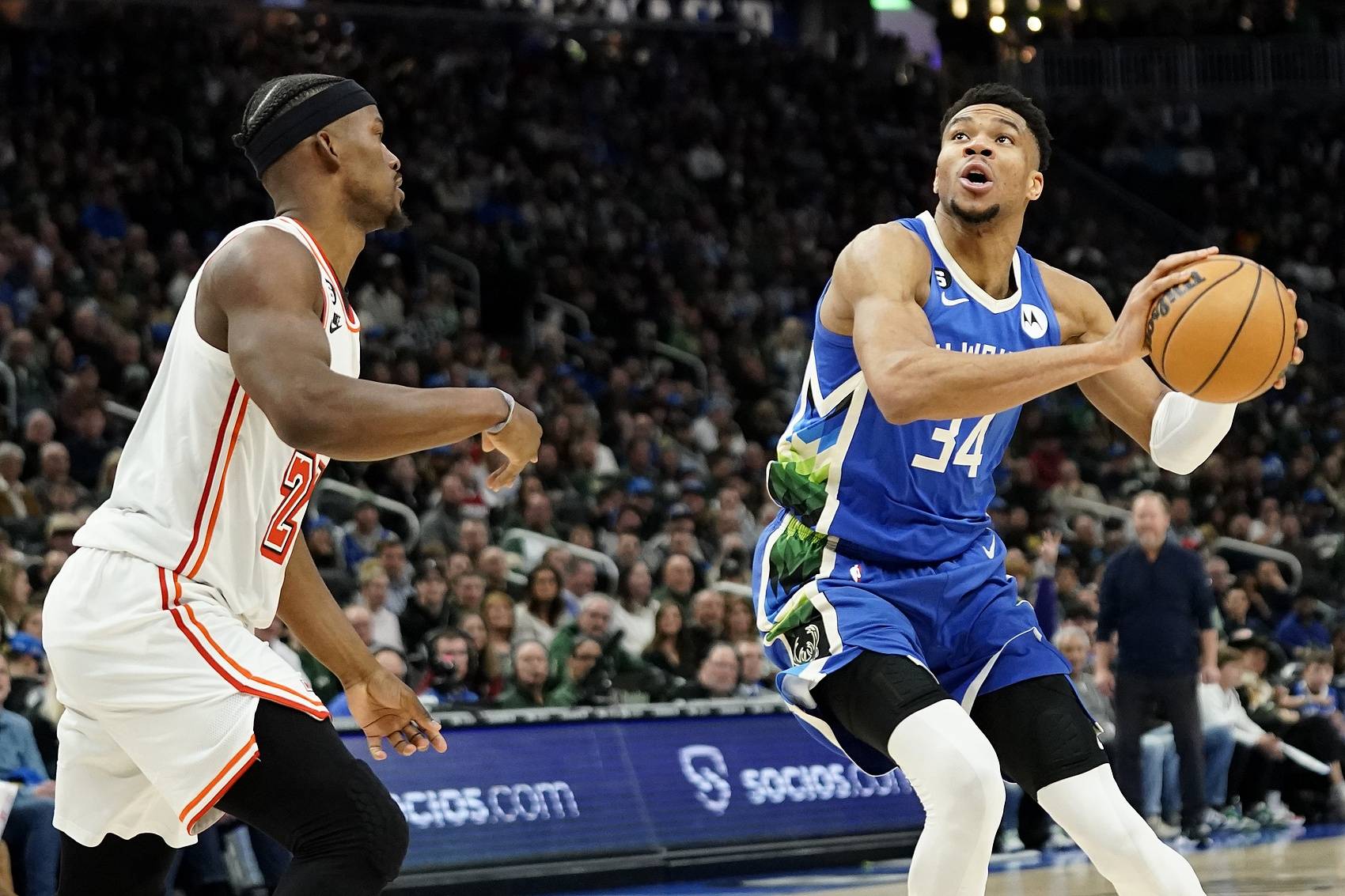 九游APP-包含爵士击败马刺阿德托昆博投篮感强劲引关注的词条