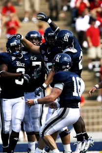 9you娱乐-阿尔艾因全队士气高昂，冲击世俱杯更高荣誉