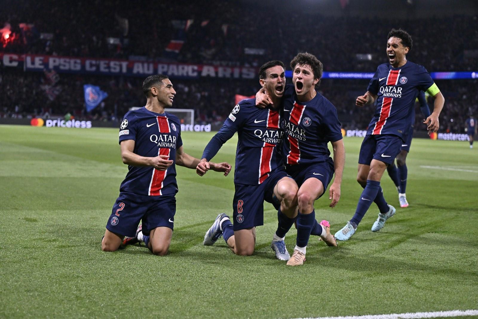 关于拜仁慕尼黑胜摩纳哥，冠军卫冕前行的信息