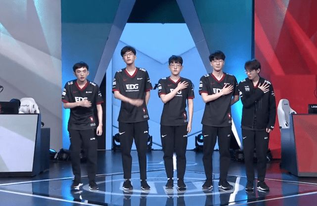 LGD力克EG，Scout团战一打五淘汰赛3:0（北京）