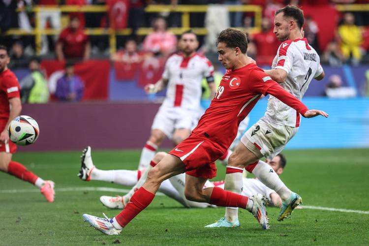 土耳其球队击败对手晋级第三轮 土耳其球队击败对手晋级第三轮