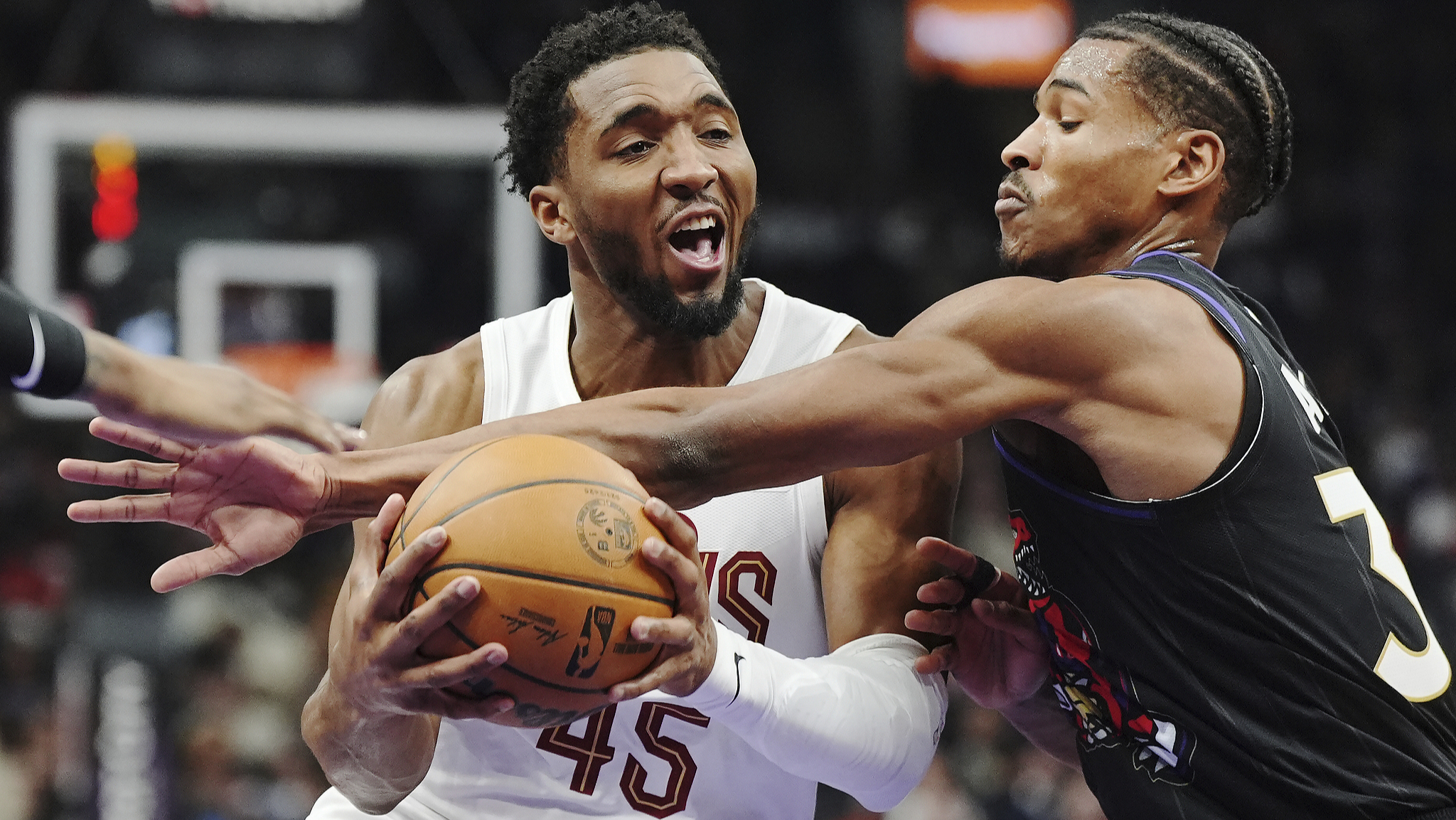 九游中国-猛龙击败开拓者逼近总决赛