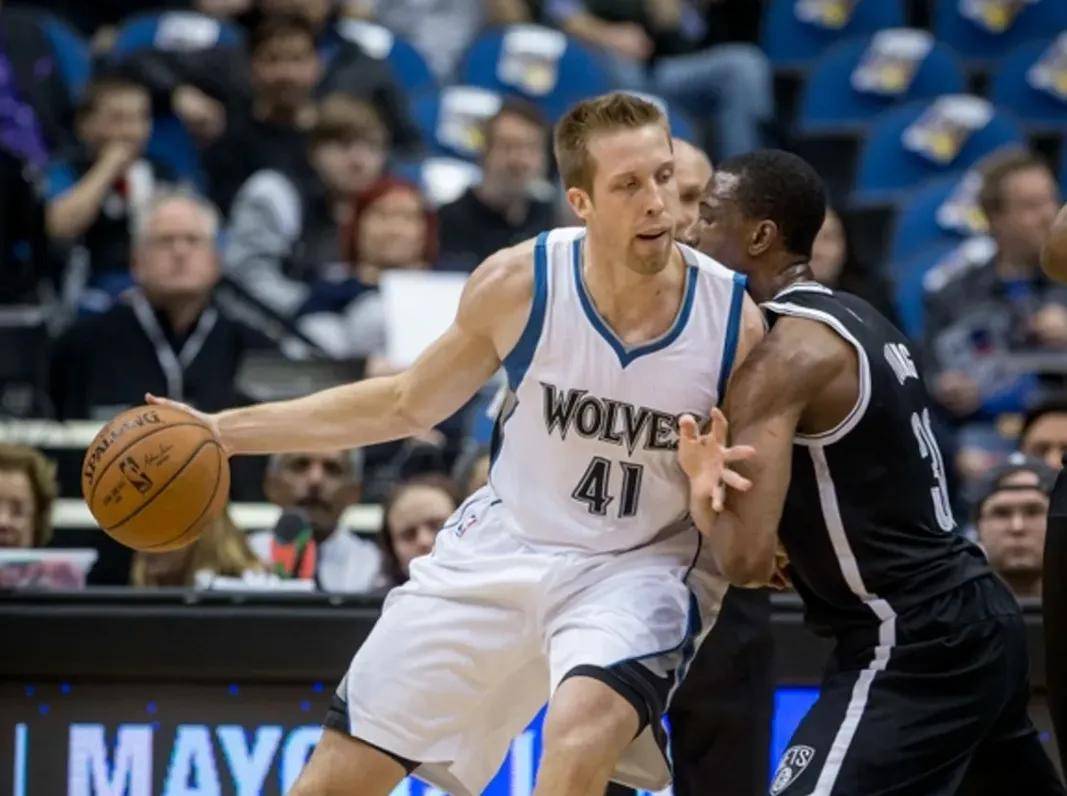 篮网鏖战阿根廷男篮，汉密尔顿惊艳世界