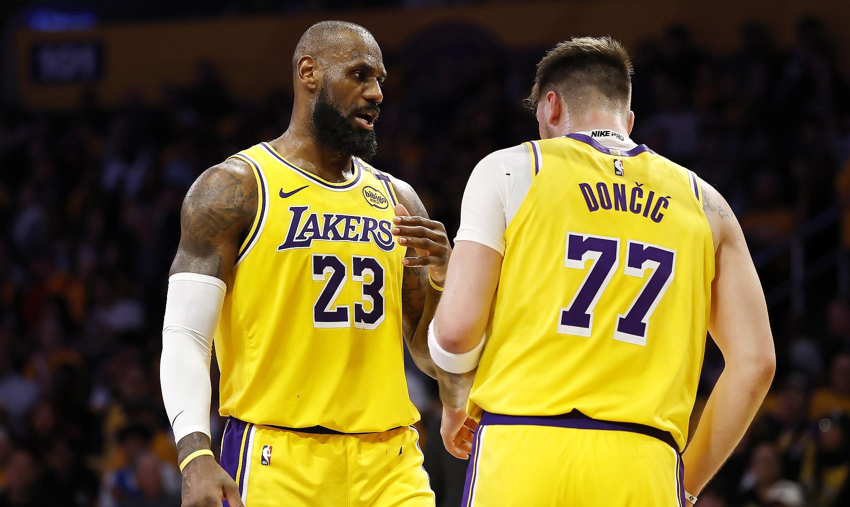 九游娱乐app下载-山西队横扫湖人，恩比德惊艳四座