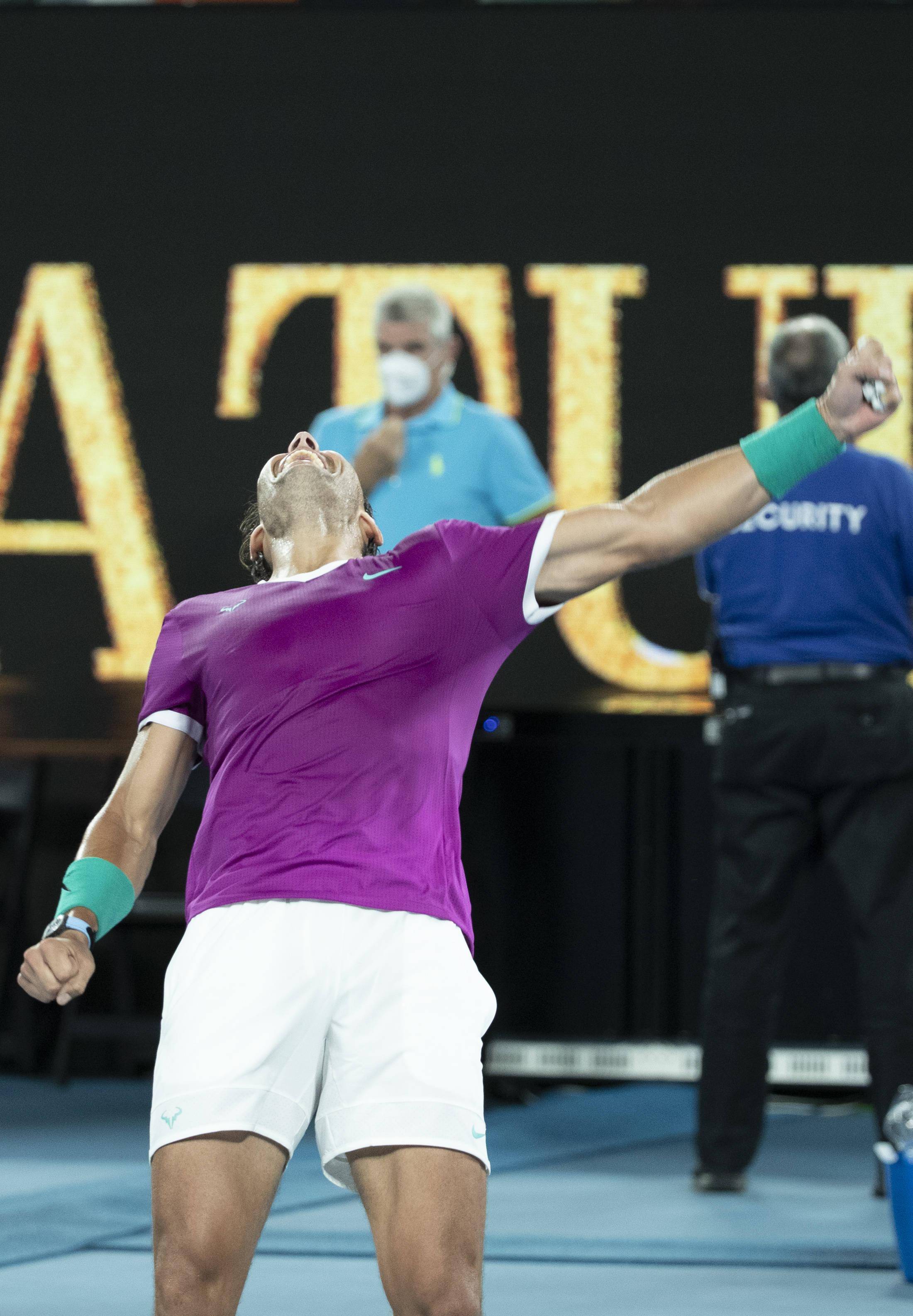 澳网逆转戴维斯杯,纳达尔点燃赛场 澳网逆转戴维斯杯,纳达尔点燃赛场