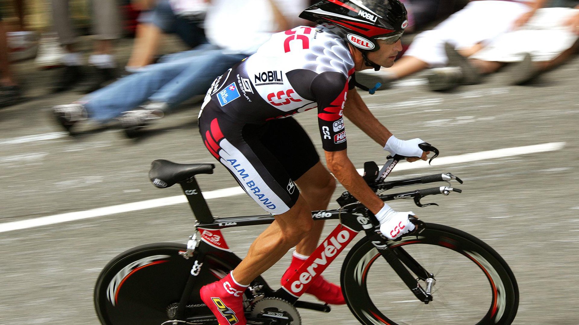 太阳队主场大胜山西队，乔治全场砍下35分闪耀全场成为关键先生