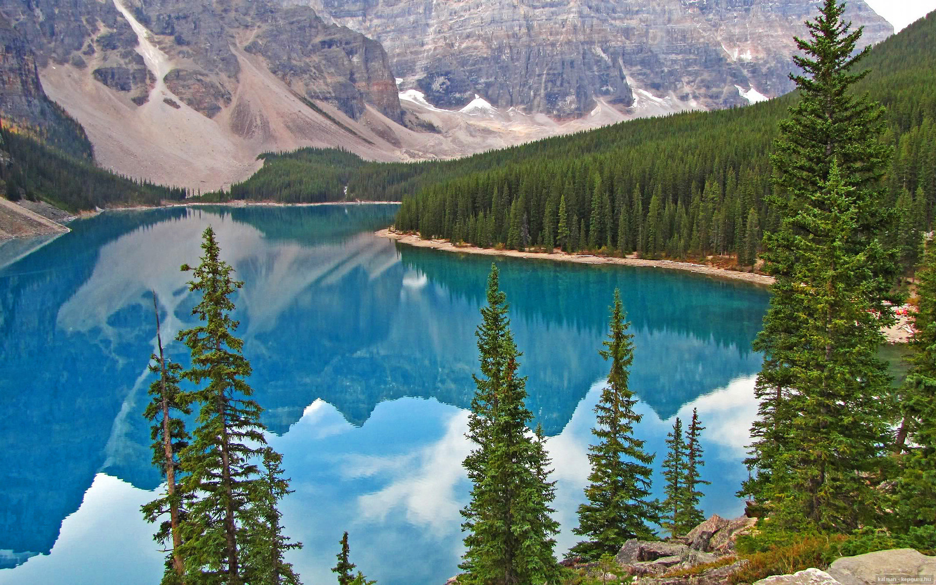 九游中国-维尼修斯一人摧毁防线！拉齐奥对阵沙特友谊赛上演巨星个人秀